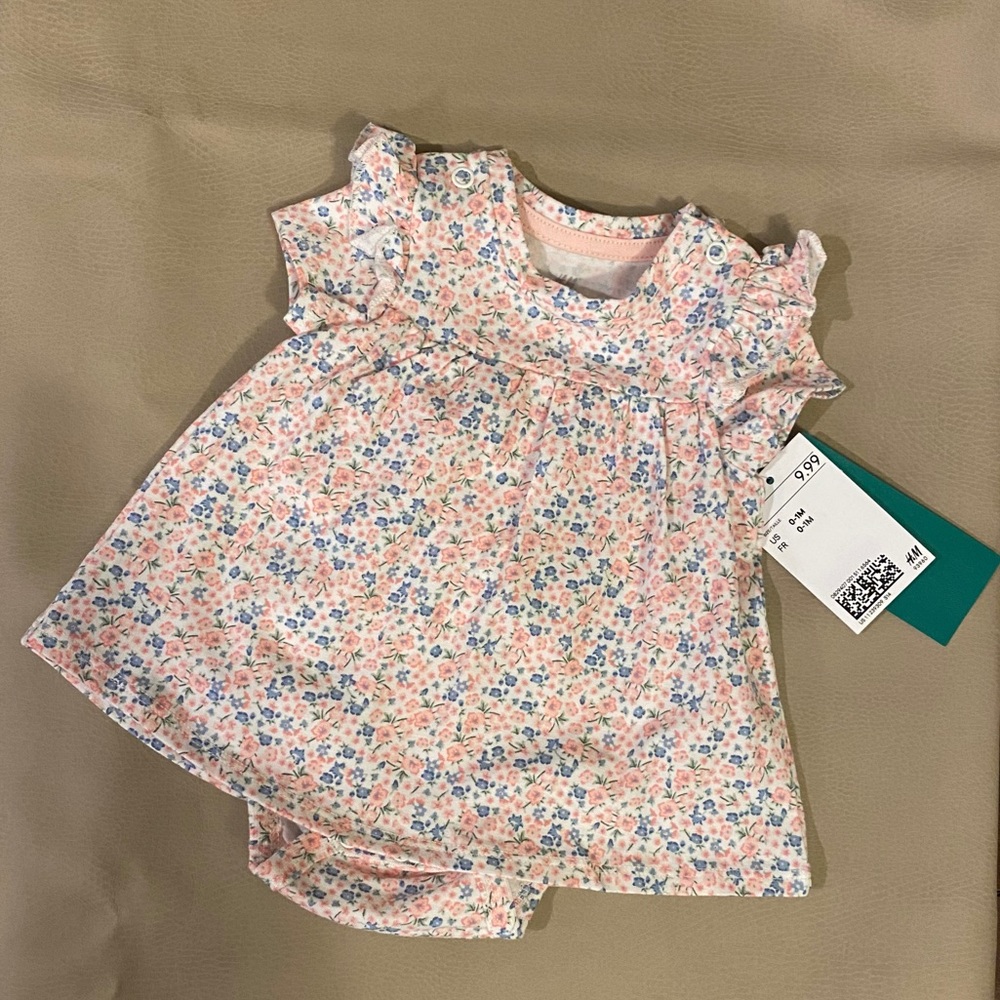 Infant Dress H&M 0-1 Months